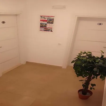 Lani 3* Ντουμπρόβνικ